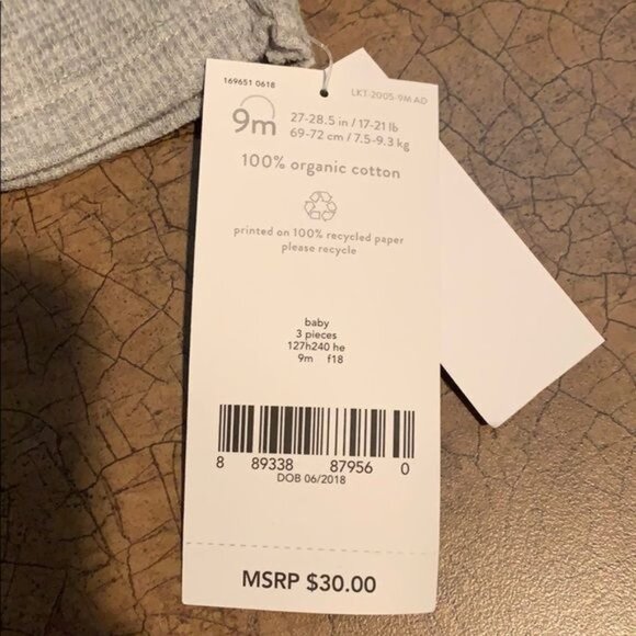 Little Planet 3 Piece Set (Tops, Pants, Hat), Size 9M, Gray/White - Picture 4 of 5